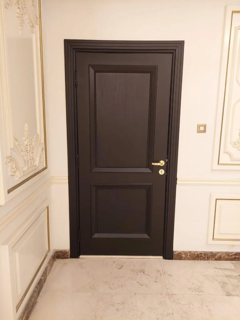 صباغ أبواب -51748296