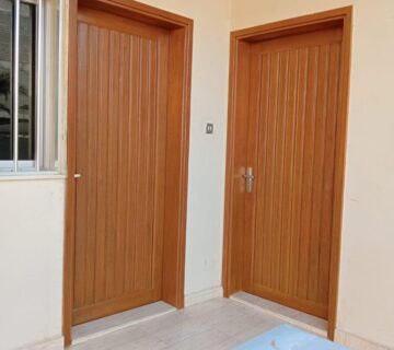 صباغ أبواب خشب محترف -51748296